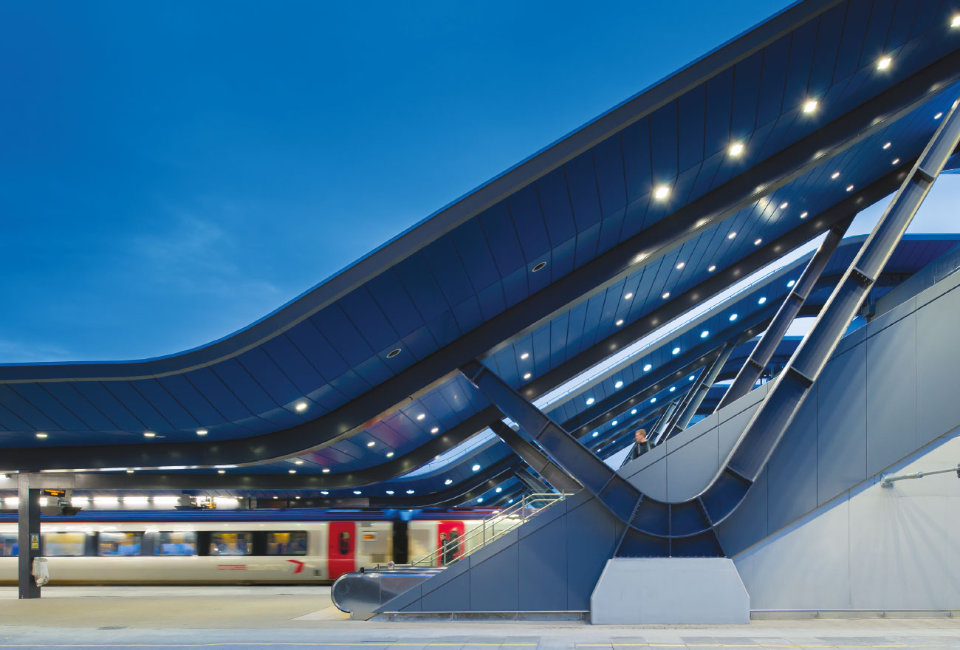 Photo of train in station